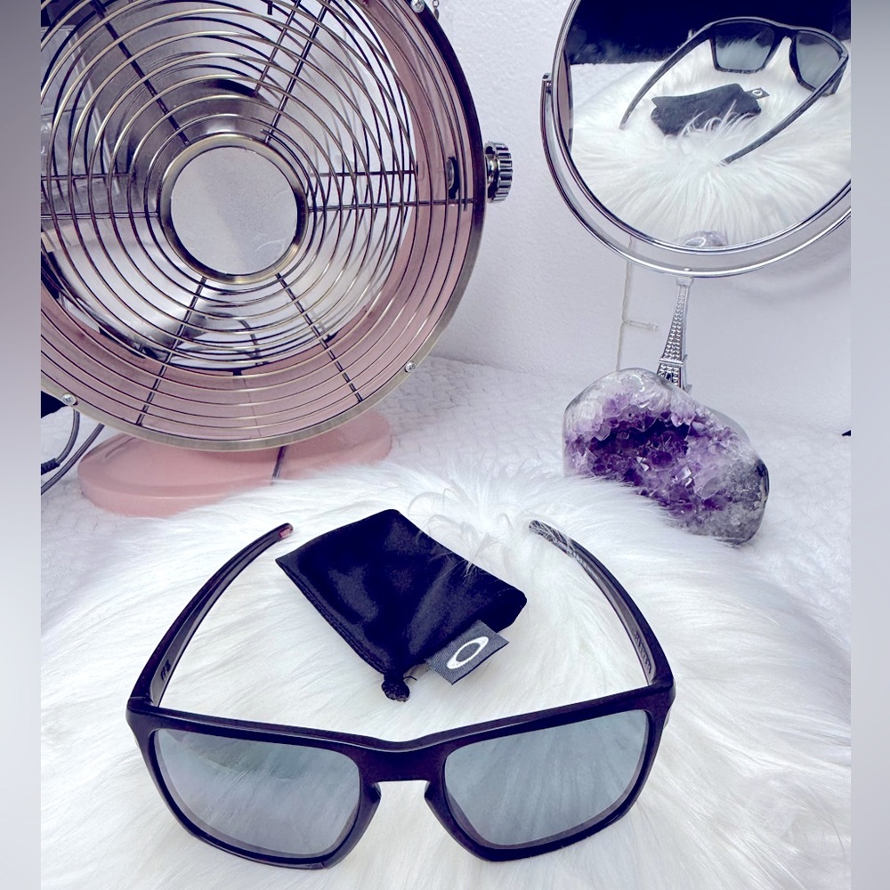 EUC Oakley Black Sunglasses
